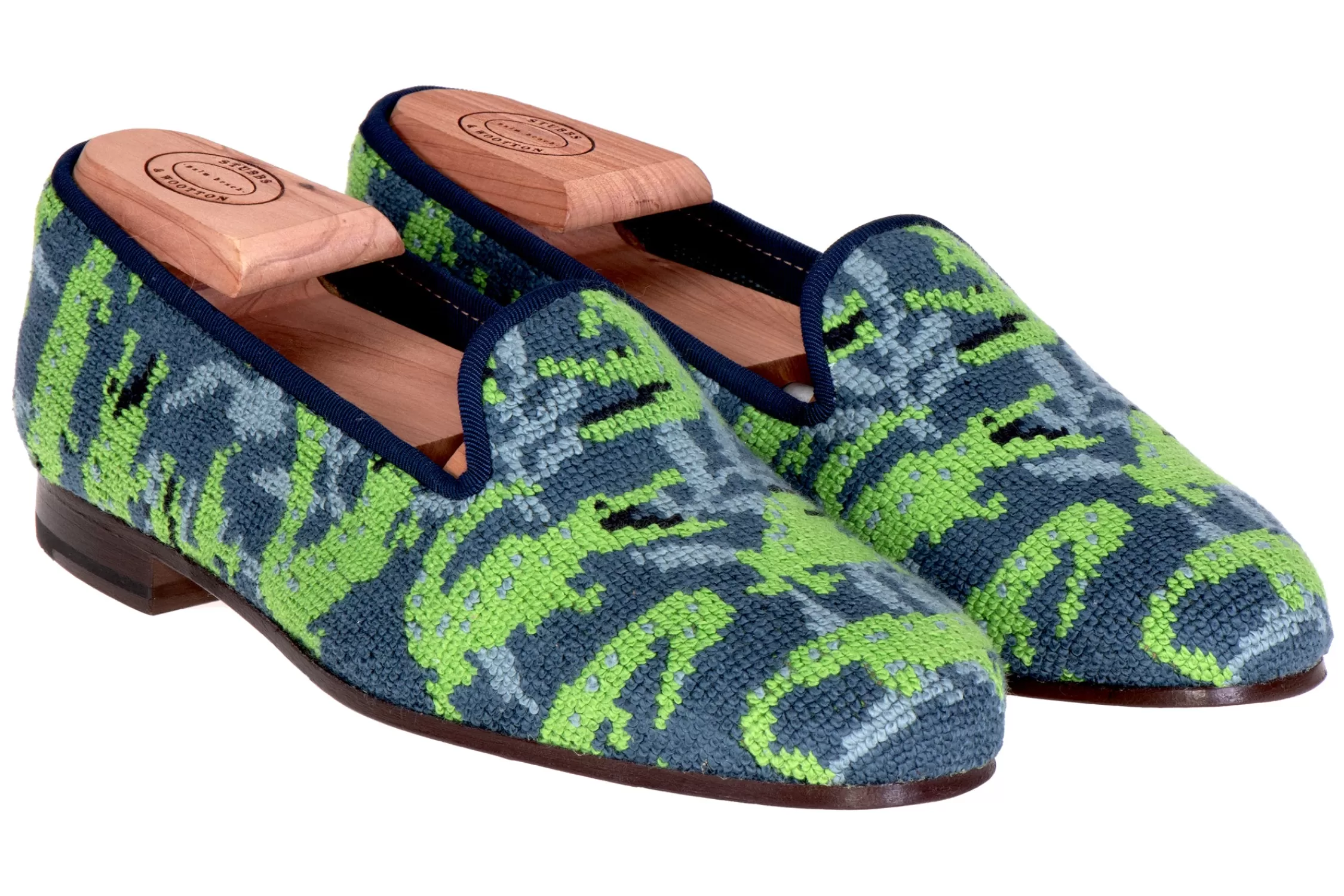 Slipper*Stubbs & Wootton Wetlands Needlepoint Slipper (Women) Navy